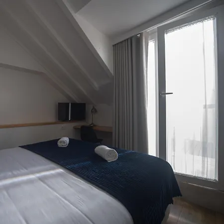 ゲストハウス Correio Velho 4*